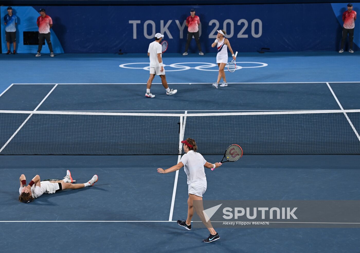 Japan Olympics 2020 Tennis Mixed Doubles Pavlyuchenkova/Rublev - Vesnina/Karatsev