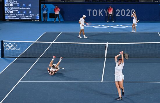 Japan Olympics 2020 Tennis Mixed Doubles Pavlyuchenkova/Rublev - Vesnina/Karatsev