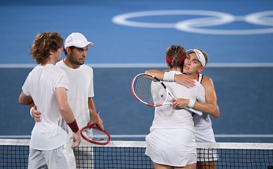 Japan Olympics 2020 Tennis Mixed Doubles Pavlyuchenkova/Rublev - Vesnina/Karatsev