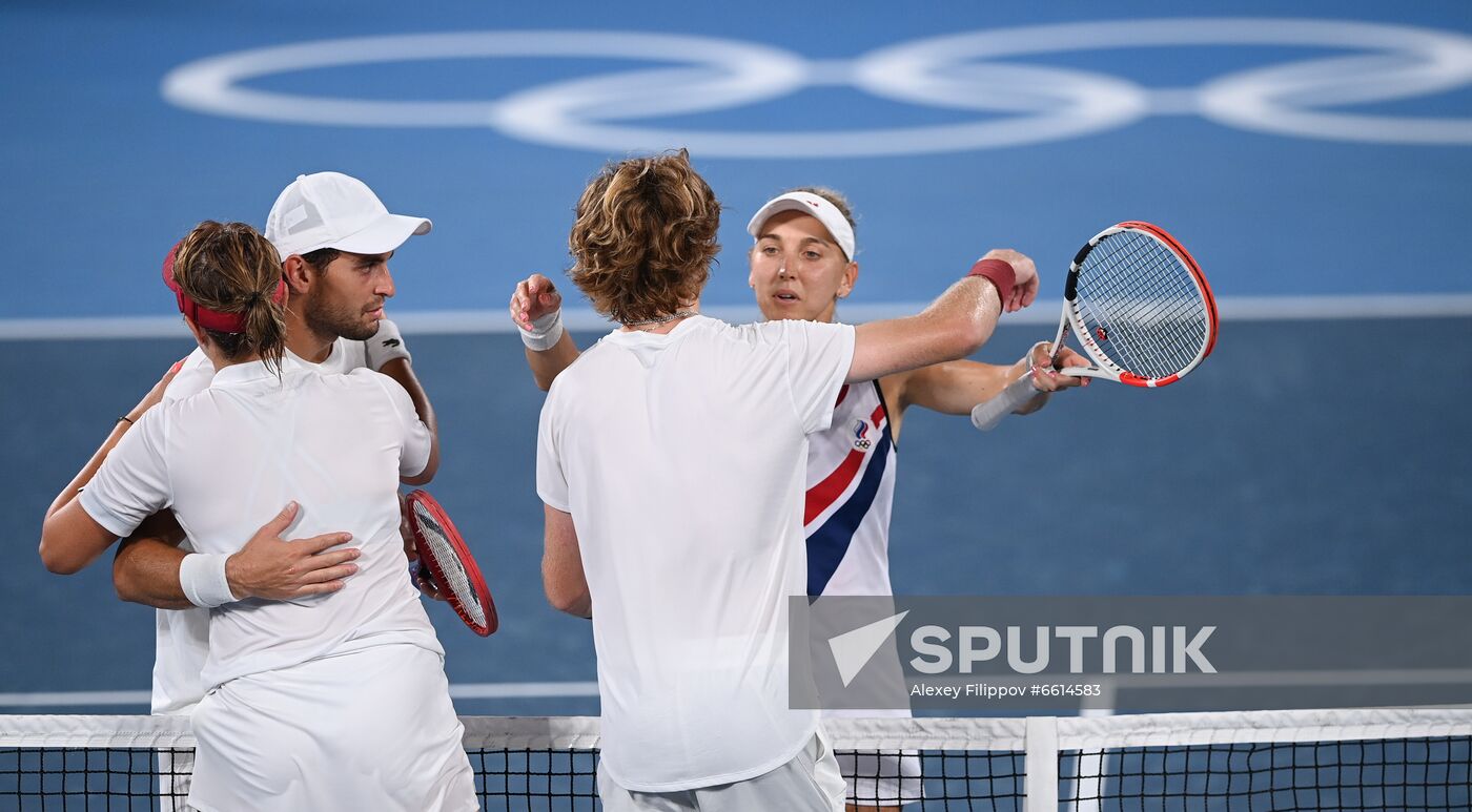 Japan Olympics 2020 Tennis Mixed Doubles Pavlyuchenkova/Rublev - Vesnina/Karatsev