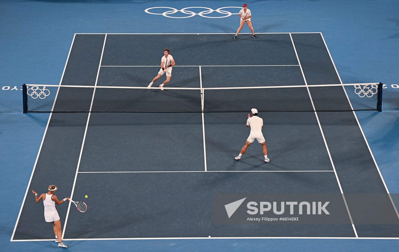 Japan Olympics 2020 Tennis Mixed Doubles Pavlyuchenkova/Rublev - Vesnina/Karatsev