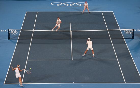 Japan Olympics 2020 Tennis Mixed Doubles Pavlyuchenkova/Rublev - Vesnina/Karatsev