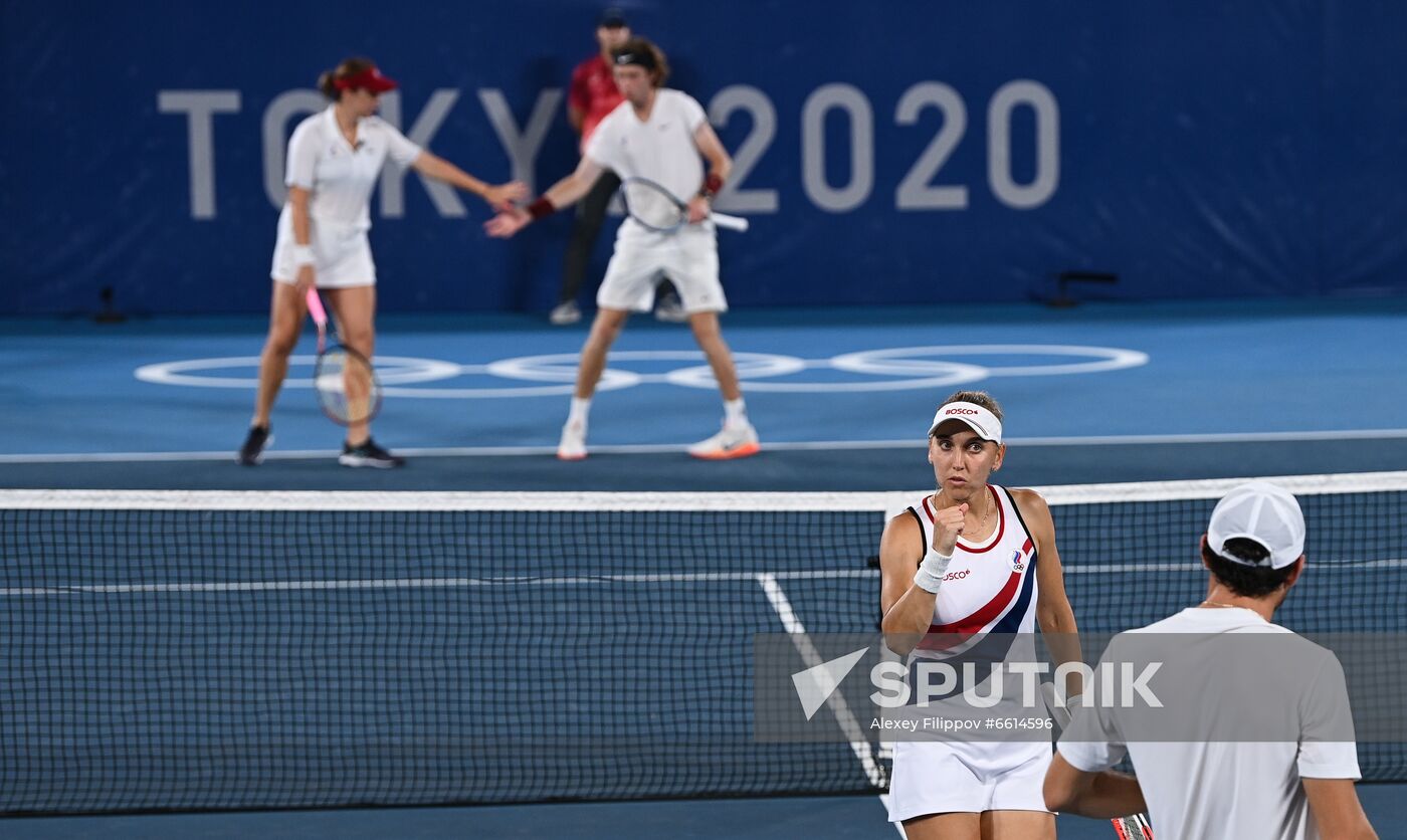 Japan Olympics 2020 Tennis Mixed Doubles Pavlyuchenkova/Rublev - Vesnina/Karatsev
