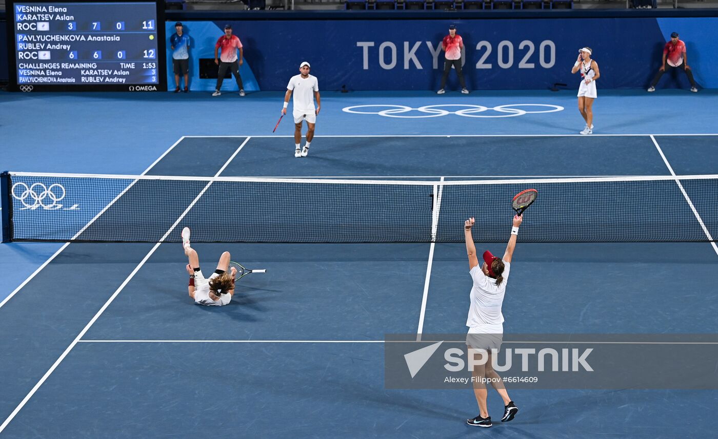 Japan Olympics 2020 Tennis Mixed Doubles Pavlyuchenkova/Rublev - Vesnina/Karatsev