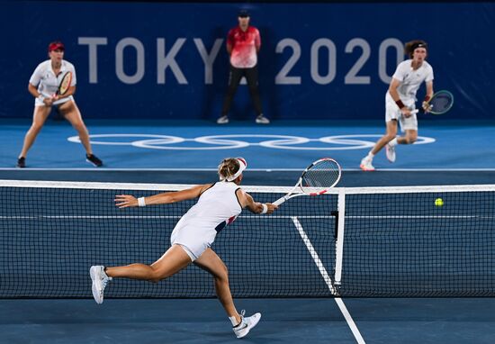 Japan Olympics 2020 Tennis Mixed Doubles Pavlyuchenkova/Rublev - Vesnina/Karatsev