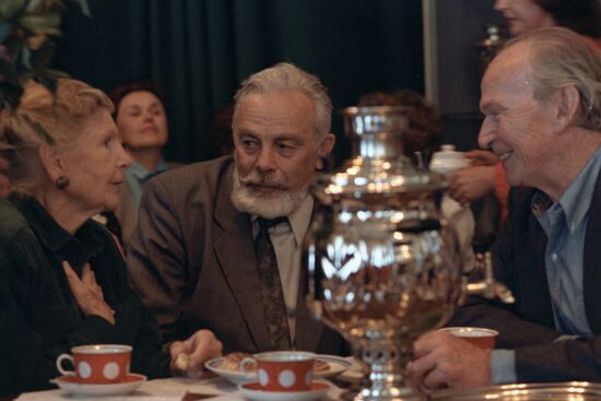 Leo Tolstoy's descendants in Tula Region