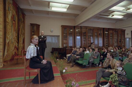 Leo Tolstoy's descendants in Tula Region