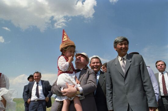 Mikhail Gorbachev's trip to Kazakhstan