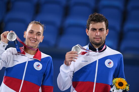 Japan Olympics 2020 Tennis Mixed Doubles Pavlyuchenkova/Rublev - Vesnina/Karatsev