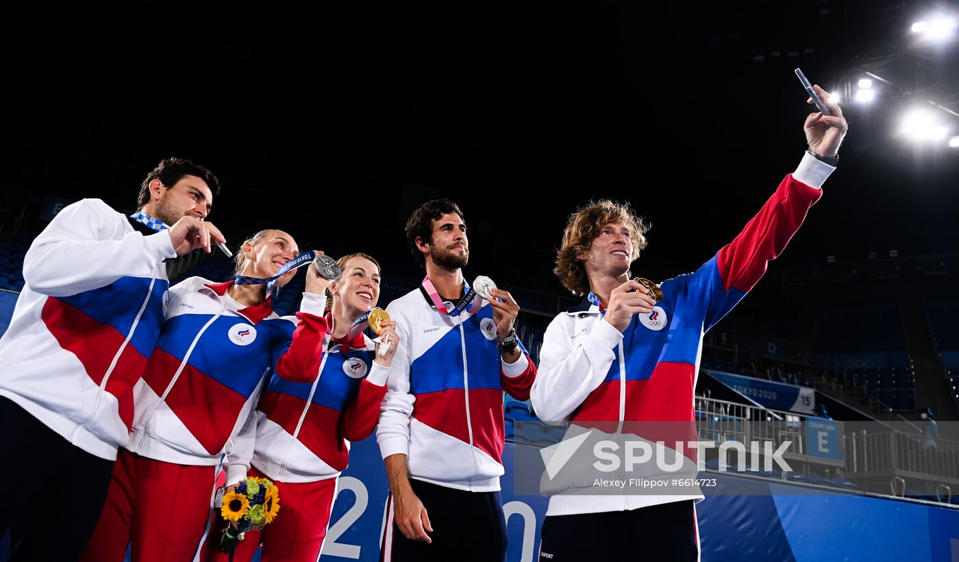 Japan Olympics 2020 Tennis Mixed Doubles Pavlyuchenkova/Rublev - Vesnina/Karatsev