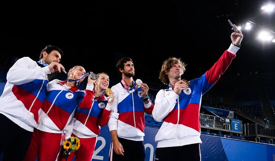 Japan Olympics 2020 Tennis Mixed Doubles Pavlyuchenkova/Rublev - Vesnina/Karatsev