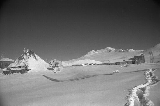 Aragats high-altitude cosmic ray research station