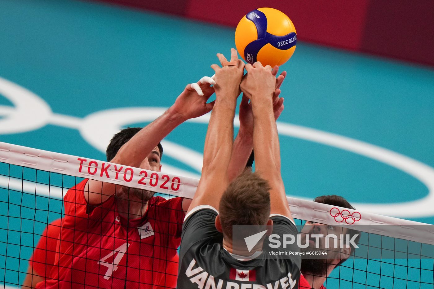 Japan Olympics 2020 Volleyball Men Canada - ROC