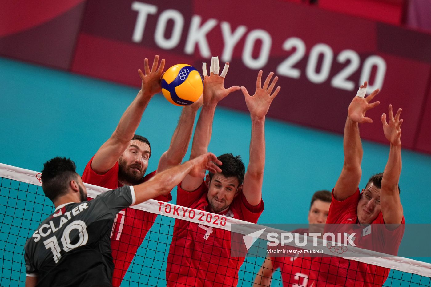 Japan Olympics 2020 Volleyball Men Canada - ROC