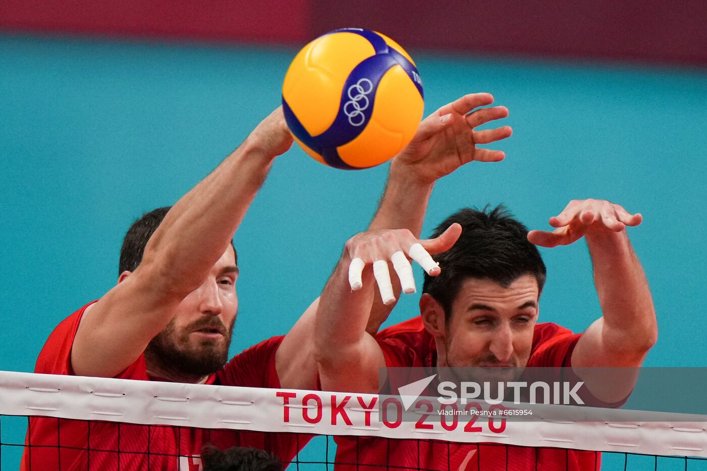 Japan Olympics 2020 Volleyball Men Canada - ROC