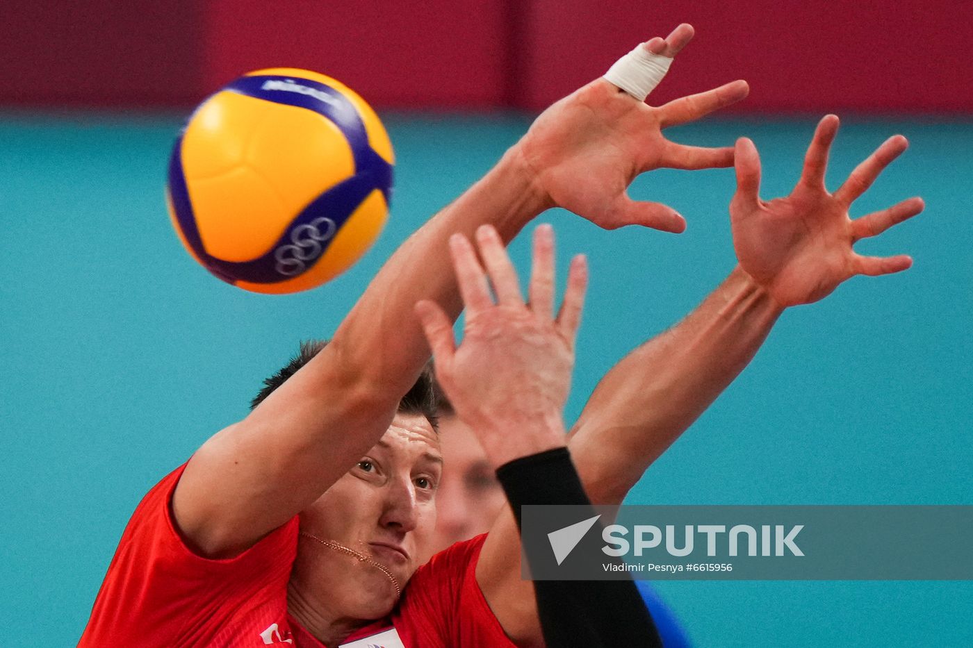 Japan Olympics 2020 Volleyball Men Canada - ROC