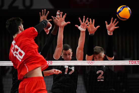 Japan Olympics 2020 Volleyball Men Canada - ROC