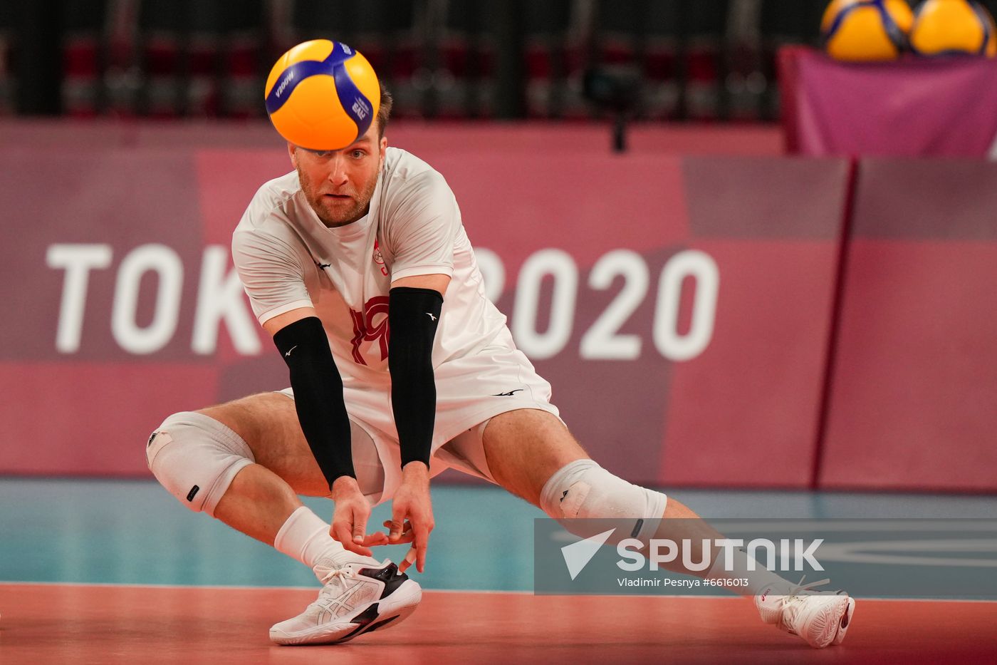 Japan Olympics 2020 Volleyball Men Canada - ROC