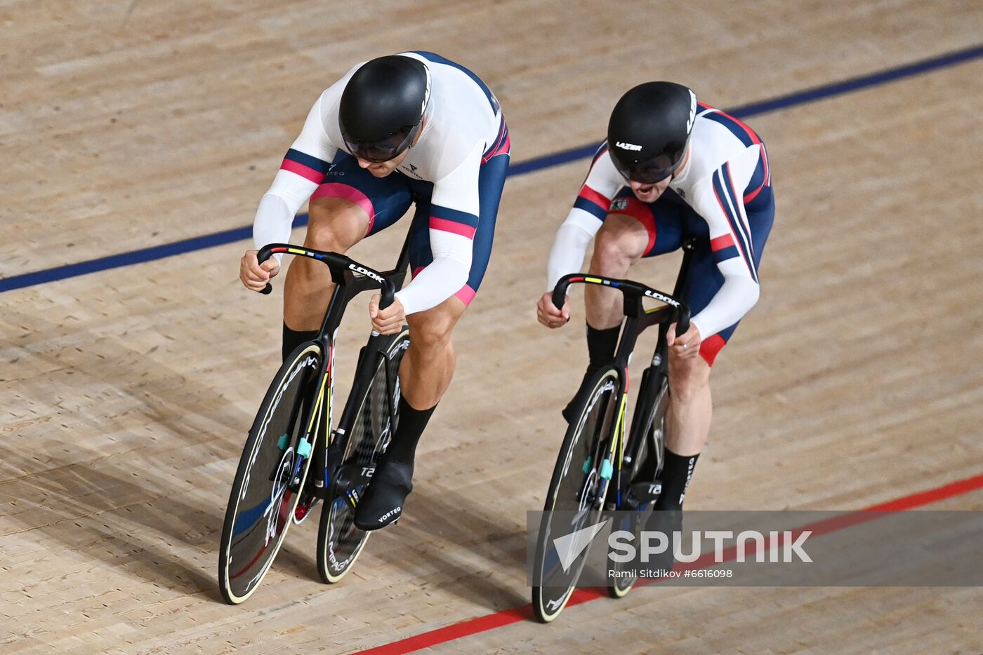 Japan Olympics 2020 Cycling Track Men Team Sprint