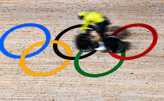 Japan Olympics 2020 Cycling Track Men Team Sprint