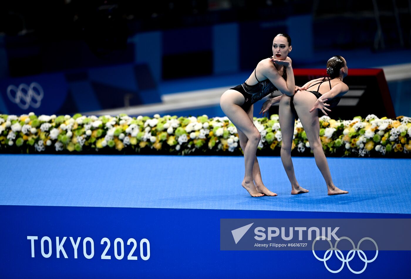 Japan Olympics 2020 Artistic Swimming Duet Technical Routine