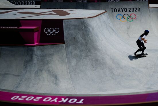 Japan Olympics 2020 Skateboarding Women Park