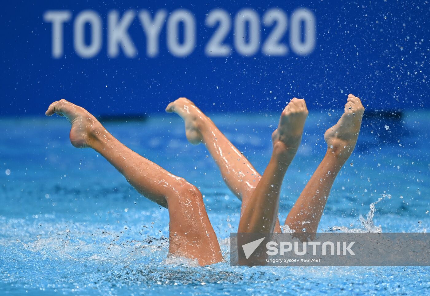 Japan Olympics 2020 Artistic Swimming Duet Free Routine