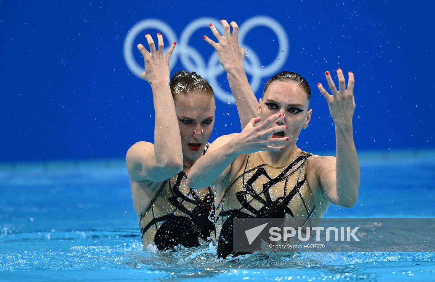 Japan Olympics 2020 Artistic Swimming Duet Free Routine