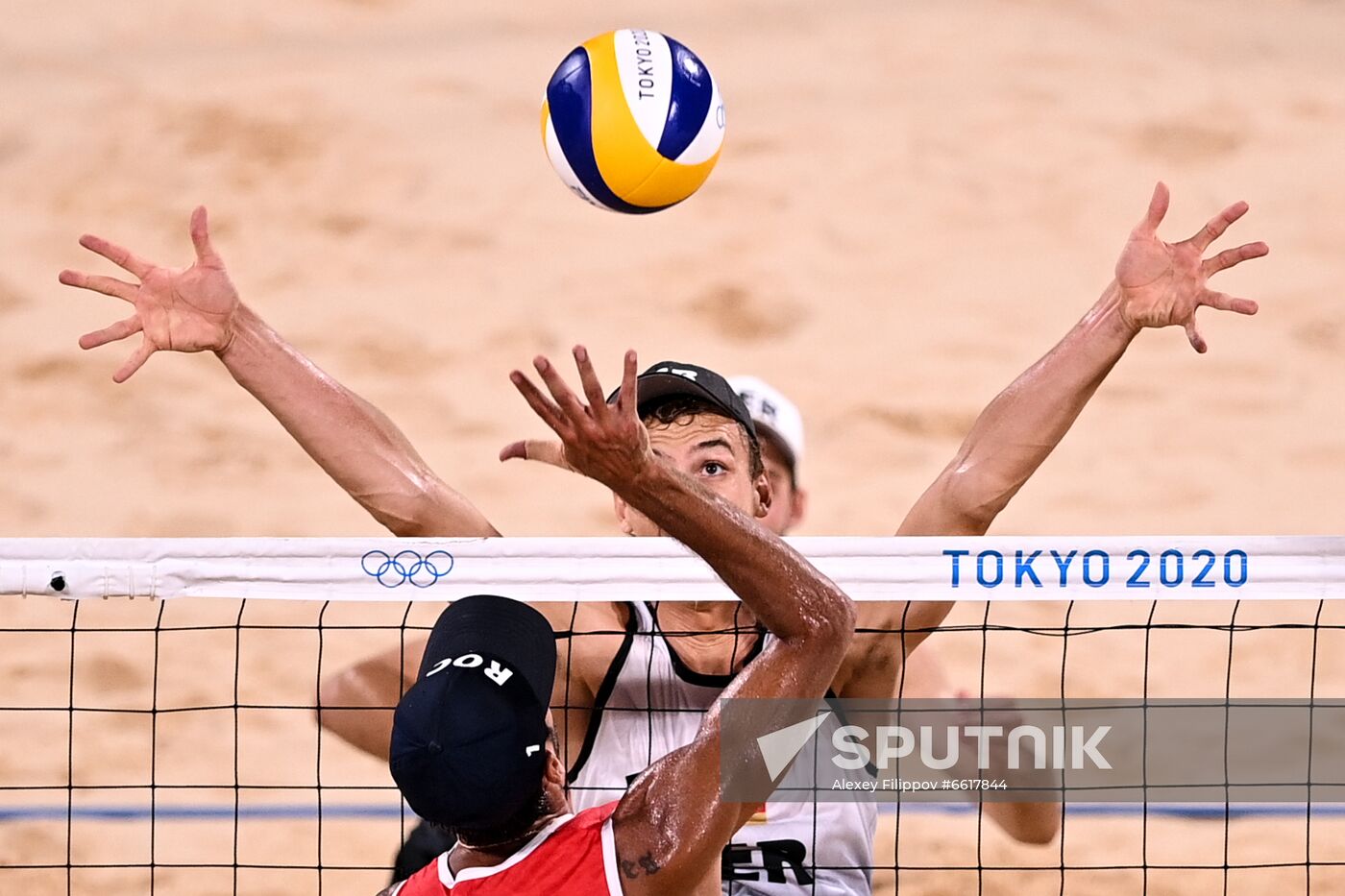 Japan Olympics 2020 Beach Volleyball Men Thole/Wickler - Krasilnikov/Stoyanovskiy