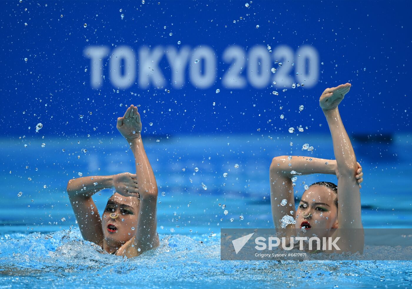 Japan Olympics 2020 Artistic Swimming Duet Free Routine
