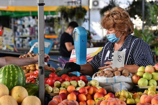 Russia Crimea Food Market