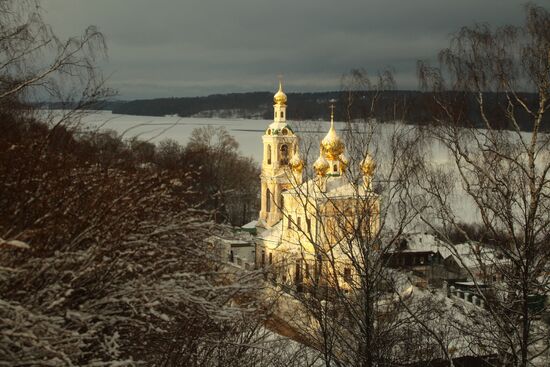 Church of Resurrection in Plyos