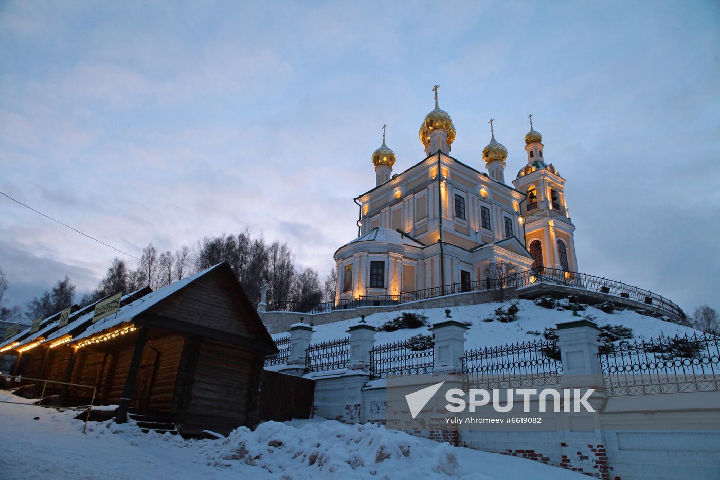 Church of Resurrection in Plyos