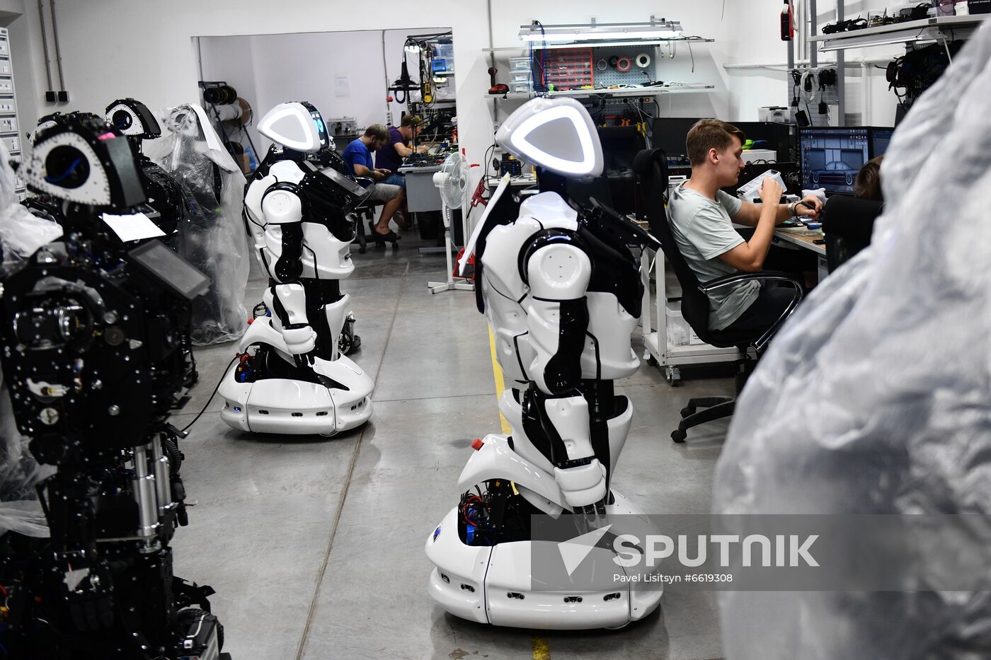 Russia Robots Manufacturing