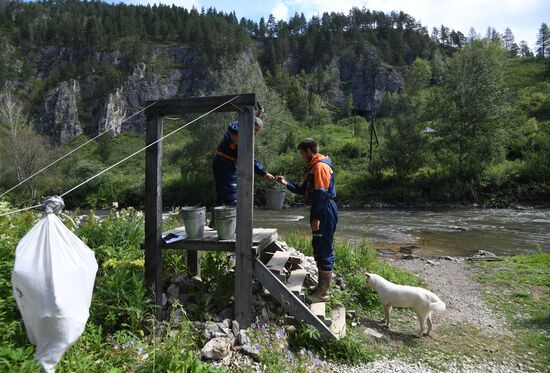 Russia Denosova Primeval Cave