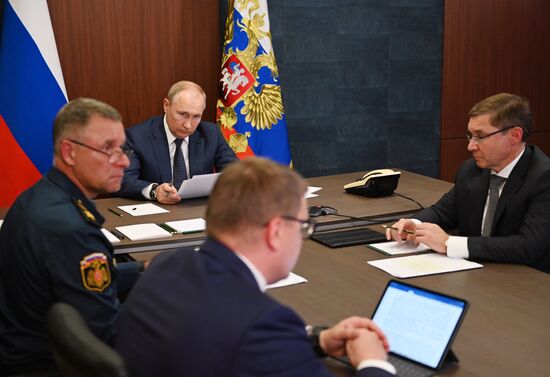 Russia Putin Ural and Volga Federal Districts