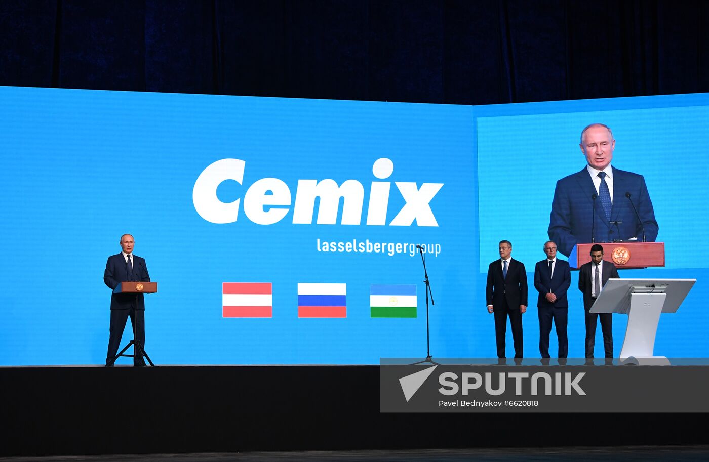 Russia Putin Ural and Volga Federal Districts