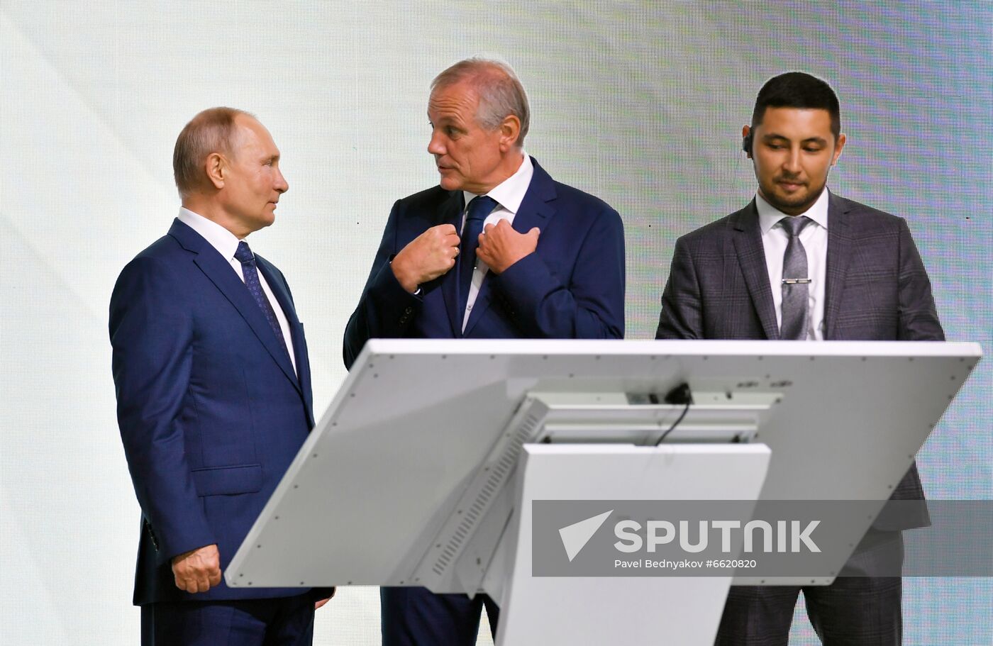 Russia Putin Ural and Volga Federal Districts