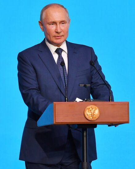 Russia Putin Ural and Volga Federal Districts