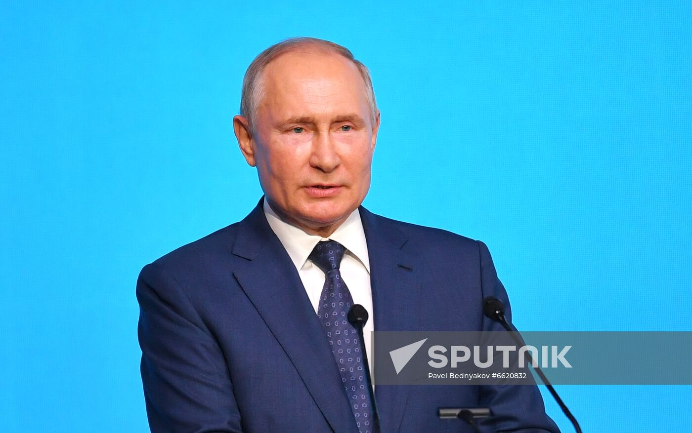 Russia Putin Ural and Volga Federal Districts