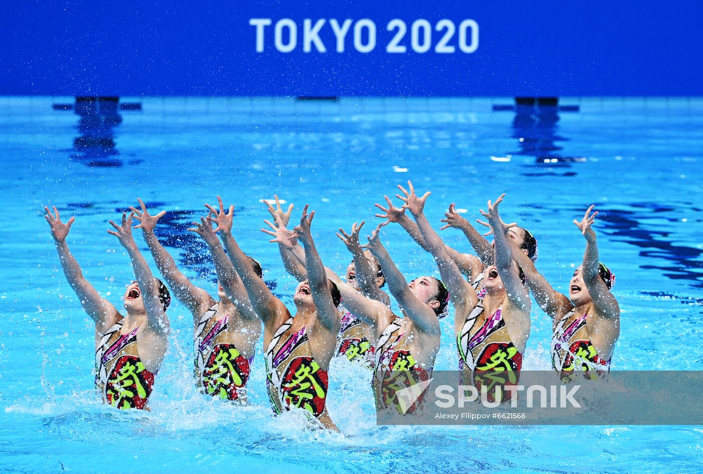 Japan Olympics 2020 Artistic Swimming Team Free Routine