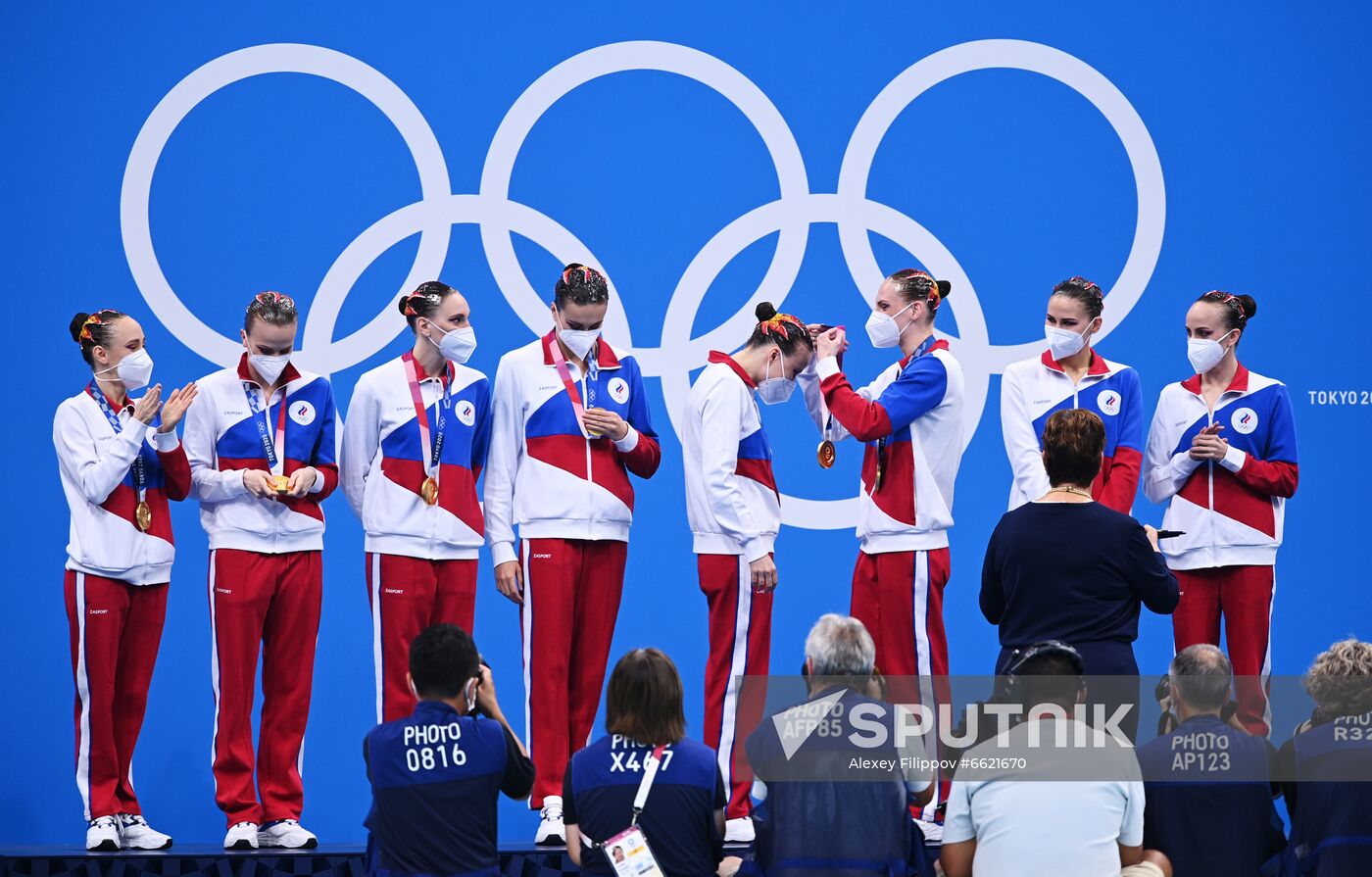 Japan Olympics 2020 Artistic Swimming Team Free Routine