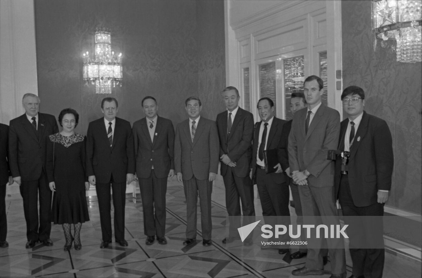 Visit by delegation from China's Heilongjiang Province to USSR
