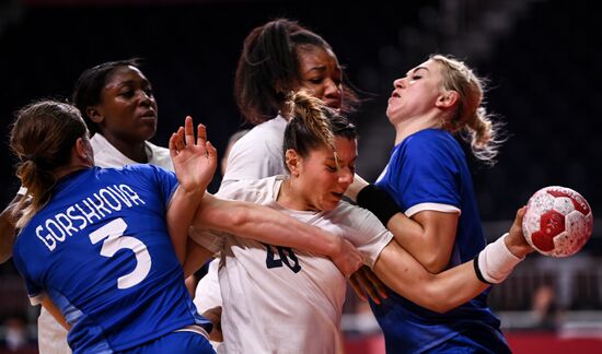 Japan Olympics 2020 Handball Women France - ROC
