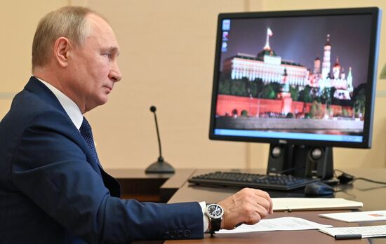 Russia Putin Paralympic Team