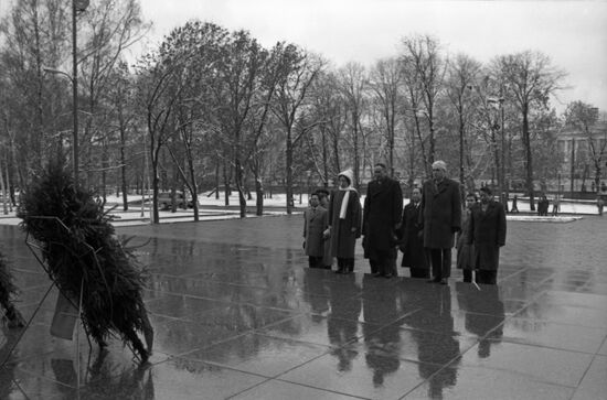 Visit by delegation from China's Heilongjiang Province to USSR
