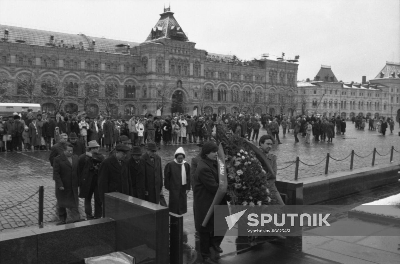 Visit by delegation from China's Heilongjiang Province to USSR