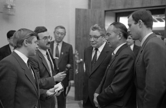 Visit by delegation from China's Heilongjiang Province to USSR