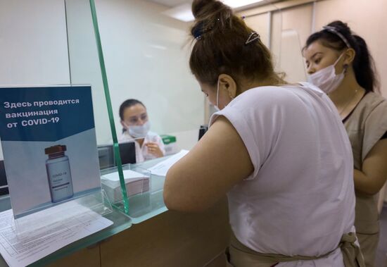 Russia Coronavirus Vaccination