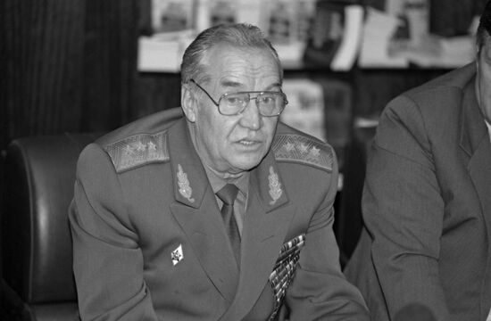 Briefing on 15th anniversary of 1973 Arab-Israeli War